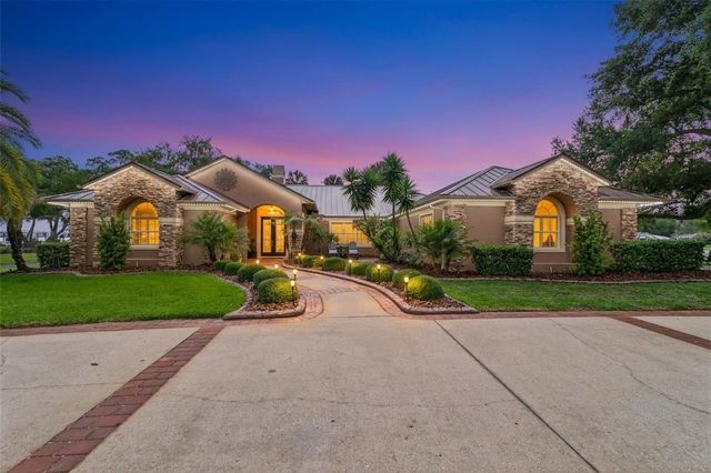 29650 SQUIRREL POINT ROAD, Tavares, FL 32778