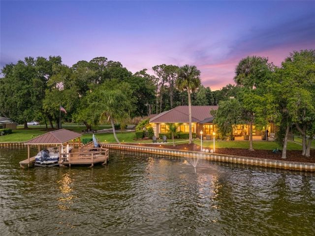 29650 SQUIRREL POINT ROAD, Tavares, FL 32778