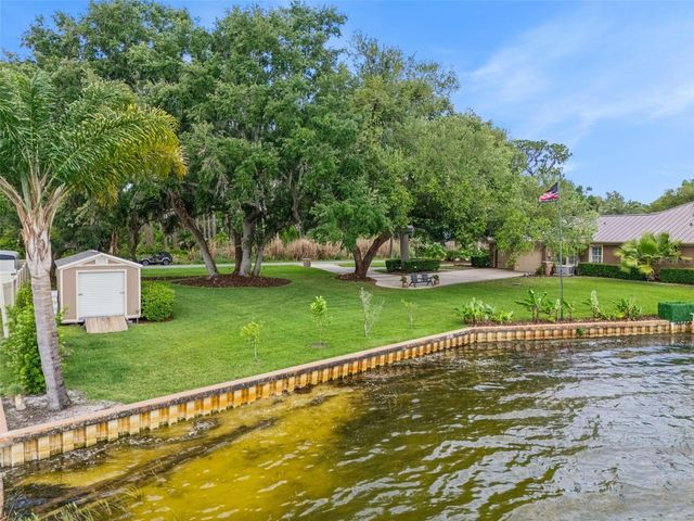29650 SQUIRREL POINT ROAD, Tavares, FL 32778