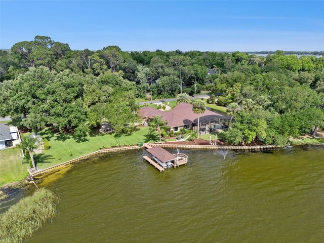 29650 SQUIRREL POINT ROAD, Tavares, FL 32778