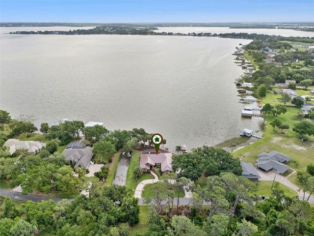 29650 SQUIRREL POINT ROAD, Tavares, FL 32778