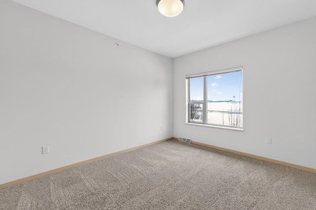 2812 No Oaks Ridge, Fitchburg, WI 53711