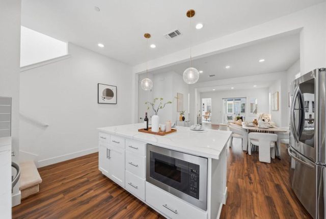 37517 Bay Crest Road, Newark, CA 94560
