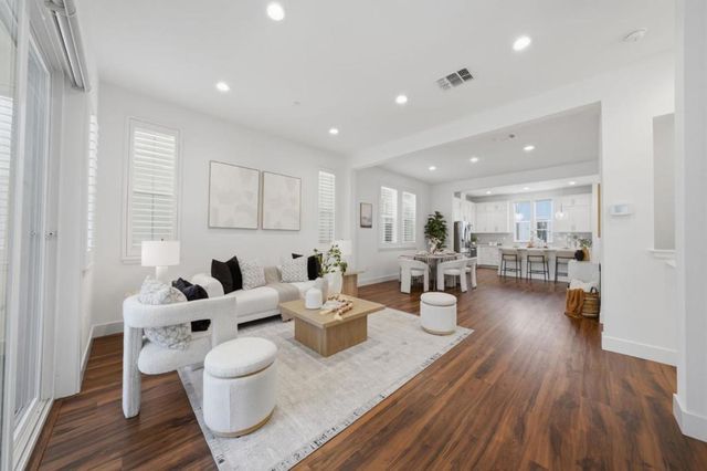 37517 Bay Crest Road, Newark, CA 94560