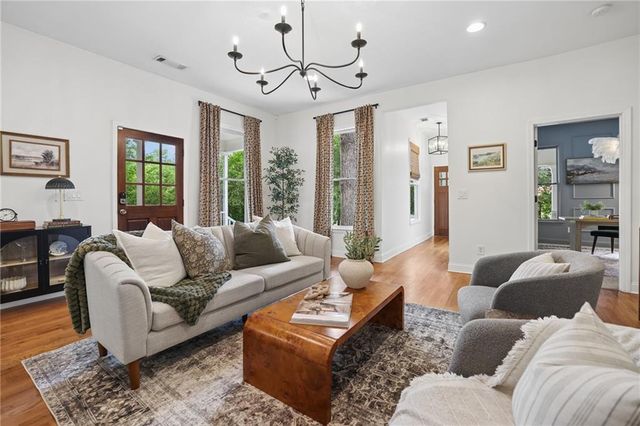 2033 Ridgedale Road NE, Atlanta, GA 30317