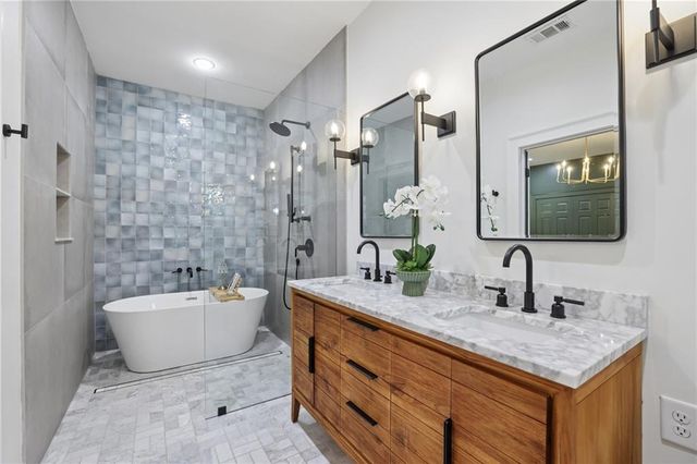 2033 Ridgedale Road NE, Atlanta, GA 30317