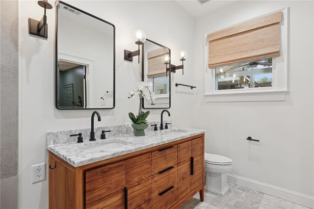 2033 Ridgedale Road NE, Atlanta, GA 30317