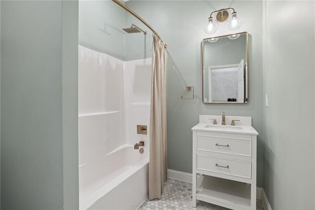 2033 Ridgedale Road NE, Atlanta, GA 30317