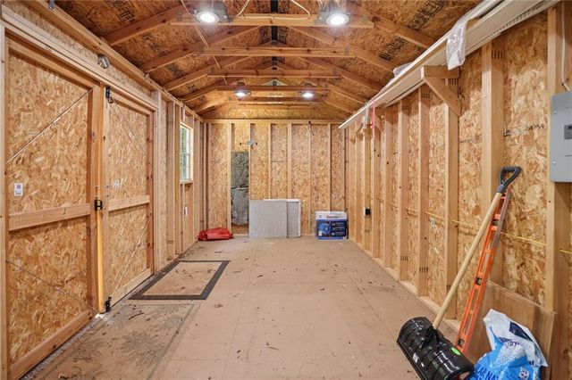 2033 Ridgedale Road NE, Atlanta, GA 30317