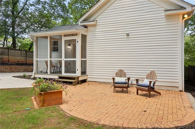 2033 Ridgedale Road NE, Atlanta, GA 30317
