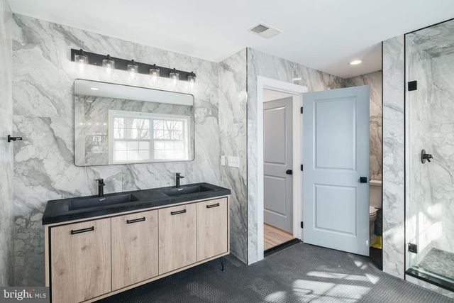 1532 CATHARINE ST, Philadelphia, PA 19146