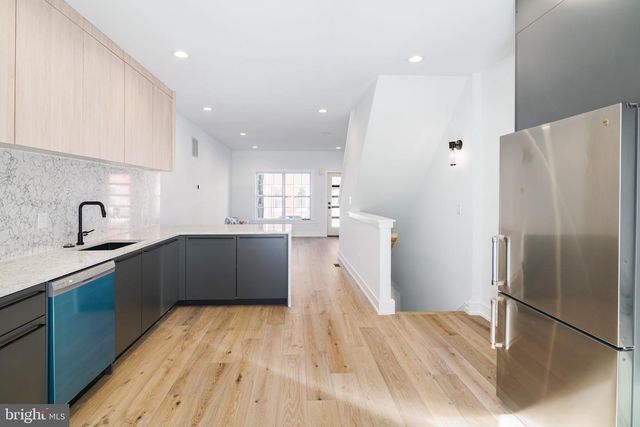 1532 CATHARINE ST, Philadelphia, PA 19146