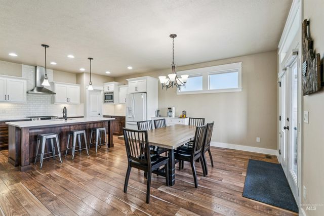 2545 E Taormina Dr, Meridian, ID 83642