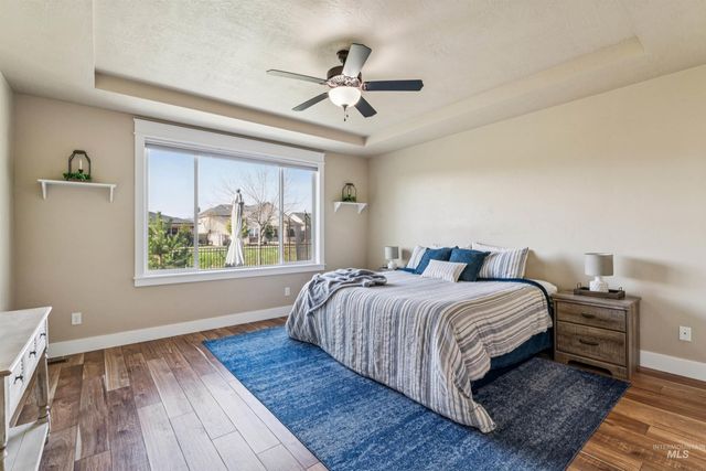 2545 E Taormina Dr, Meridian, ID 83642