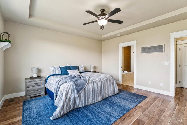 2545 E Taormina Dr, Meridian, ID 83642