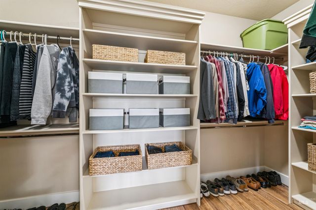 2545 E Taormina Dr, Meridian, ID 83642