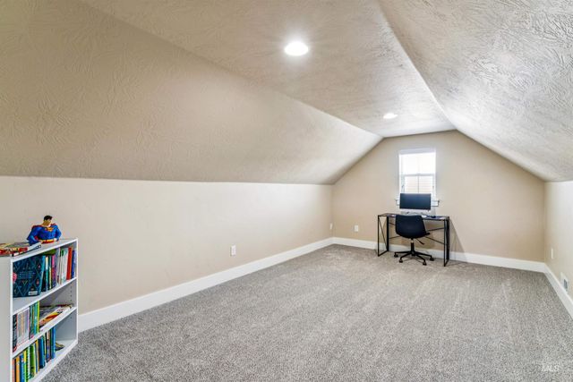 2545 E Taormina Dr, Meridian, ID 83642