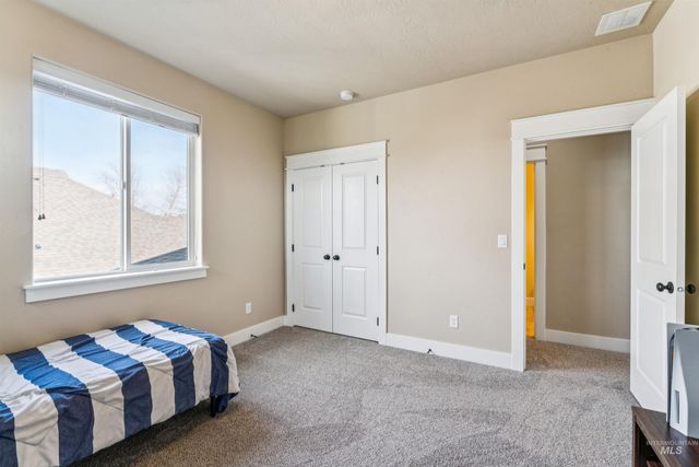 2545 E Taormina Dr, Meridian, ID 83642