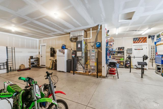 2545 E Taormina Dr, Meridian, ID 83642