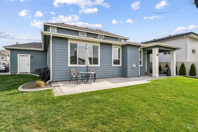 2545 E Taormina Dr, Meridian, ID 83642