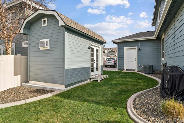 2545 E Taormina Dr, Meridian, ID 83642