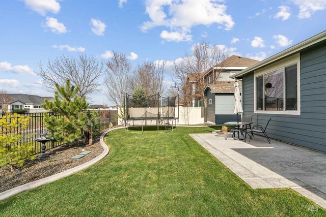 2545 E Taormina Dr, Meridian, ID 83642