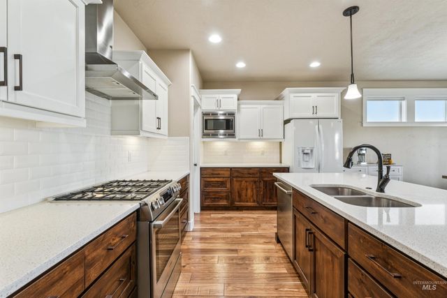 2545 E Taormina Dr, Meridian, ID 83642