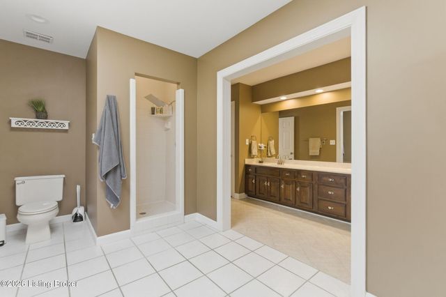 7005 New Bern Ct, Prospect, KY 40059