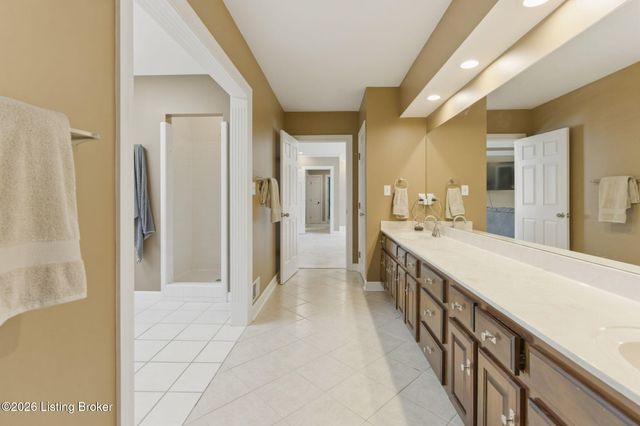 7005 New Bern Ct, Prospect, KY 40059