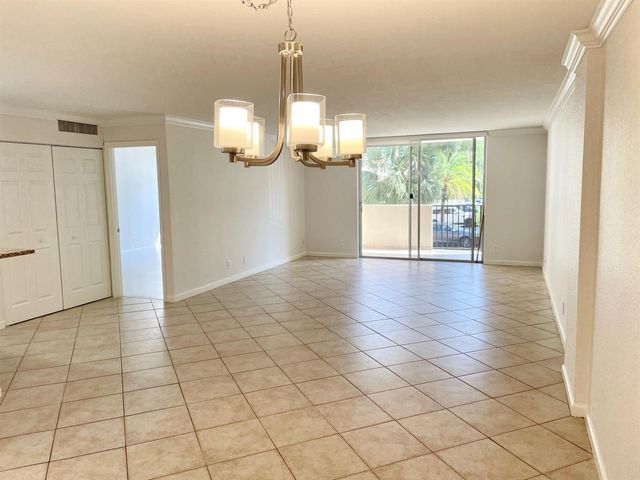 1000 Spanish River Road 2n, Boca Raton, FL 33432