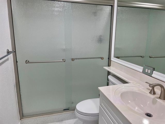 1000 Spanish River Road 2n, Boca Raton, FL 33432