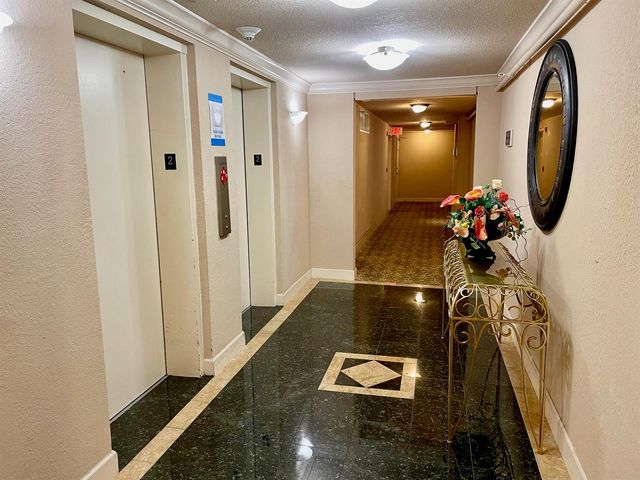 1000 Spanish River Road 2n, Boca Raton, FL 33432