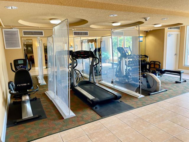 1000 Spanish River Road 2n, Boca Raton, FL 33432
