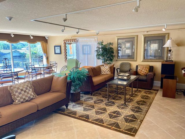 1000 Spanish River Road 2n, Boca Raton, FL 33432