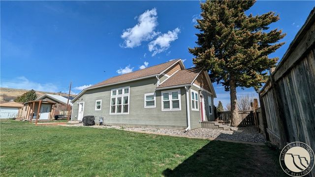 215 S Villard Avenue, Red Lodge, MT 59068