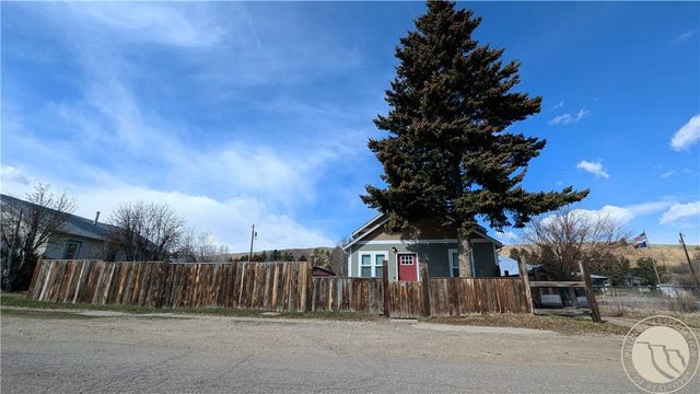 215 S Villard Avenue, Red Lodge, MT 59068