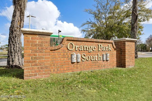 1994 APOPKA Drive, Middleburg, FL 32068