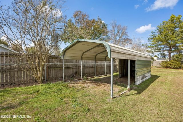 1994 APOPKA Drive, Middleburg, FL 32068