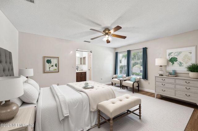 1994 APOPKA Drive, Middleburg, FL 32068