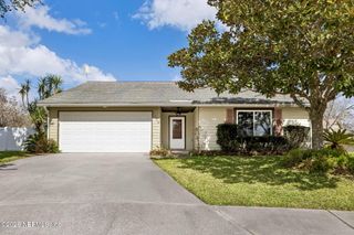 1994 APOPKA Drive, Middleburg, FL 32068