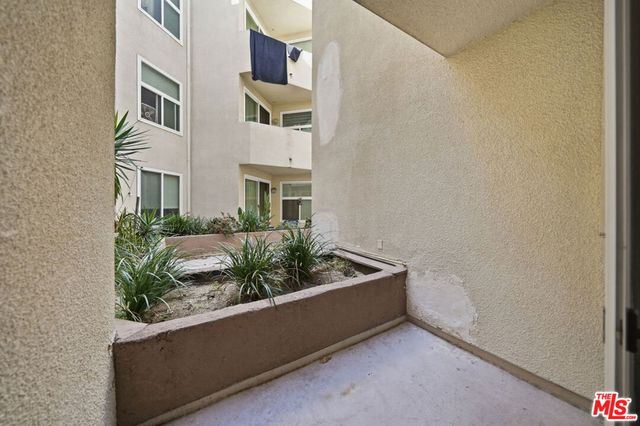 620 S Gramercy Place 127, Los Angeles, CA 90005