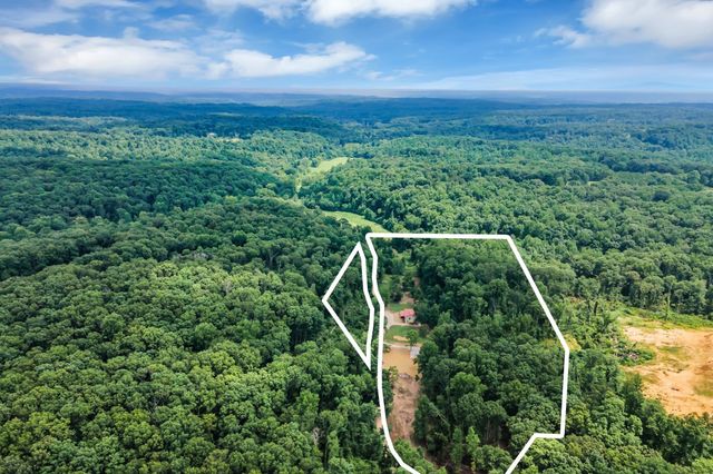 5940 Hassells Creek Ln, Lyles, TN 37098