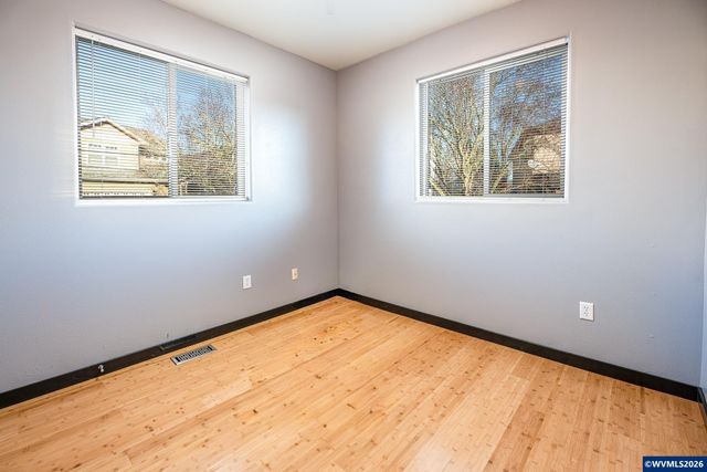 4750 SW Roseberry St, Corvallis, OR 97333