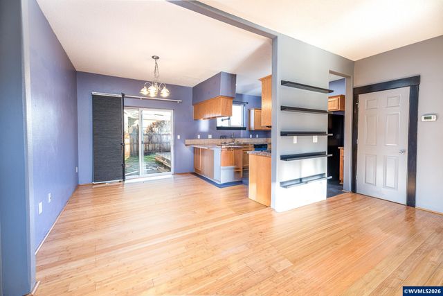 4750 SW Roseberry St, Corvallis, OR 97333