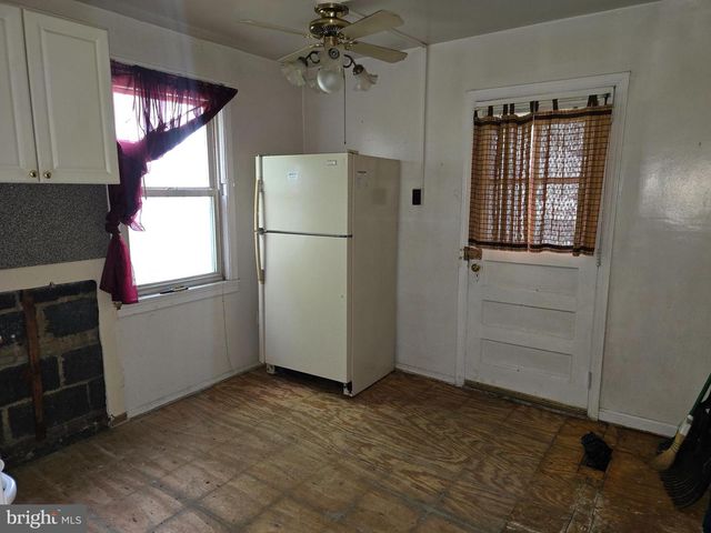 812 DIVISION AVE NE, Washington, DC 20019