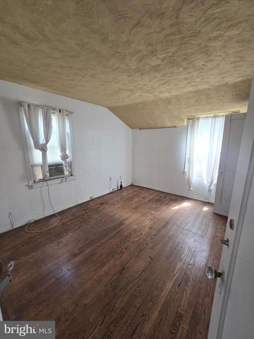 812 DIVISION AVE NE, Washington, DC 20019