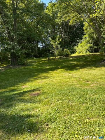 665 Bloomfield Avenue, Windsor, CT 06095