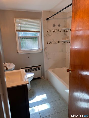 665 Bloomfield Avenue, Windsor, CT 06095