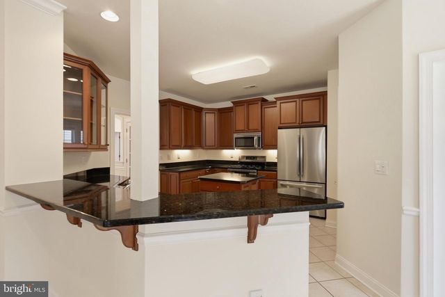 302 BLUE HERON CT, New Hope, PA 18938