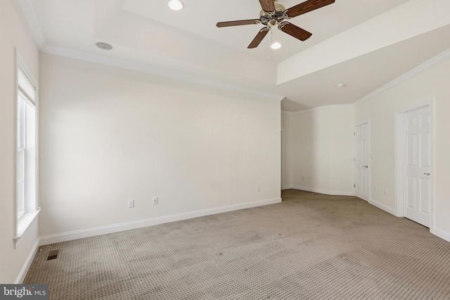 302 BLUE HERON CT, New Hope, PA 18938